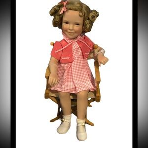 Vintage Danbury Mint SHIRLEY TAKES FIVE Sitting Porcelain Doll 14” Jeanne Singer